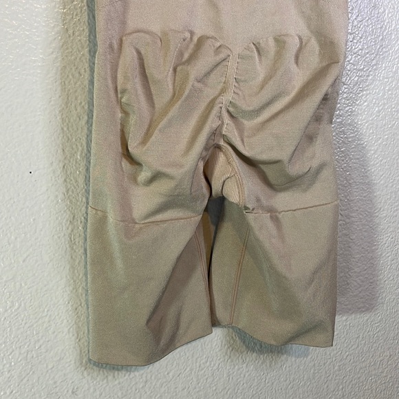 SPANX | High Power Mid Thigh Shapewear | Nude | Medium - Picture 6 of 7